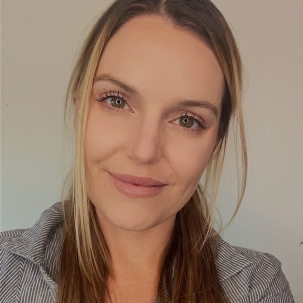 Meet your Posher, Carly